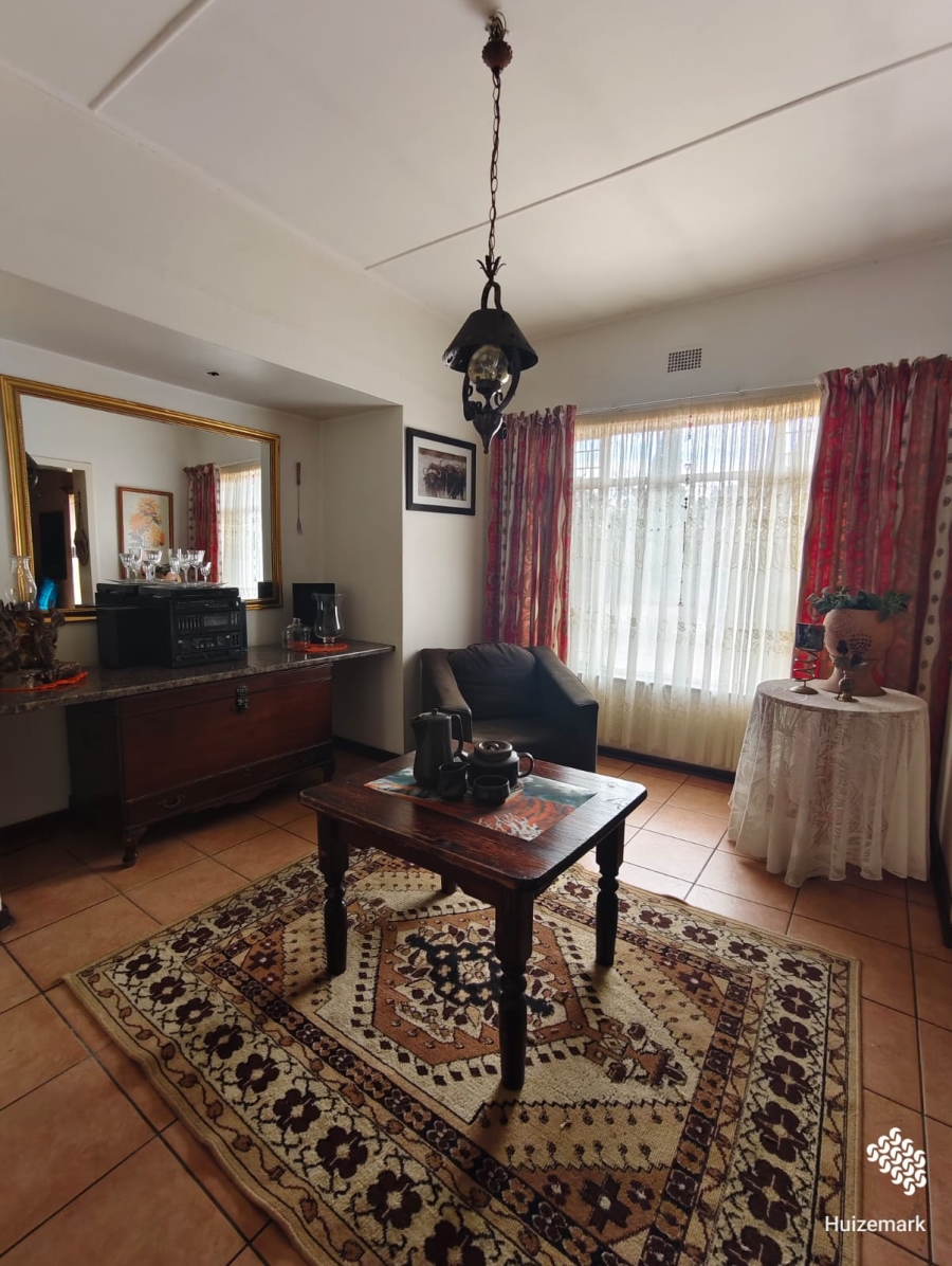 5 Bedroom Property for Sale in Sasolburg Ext 4 Free State